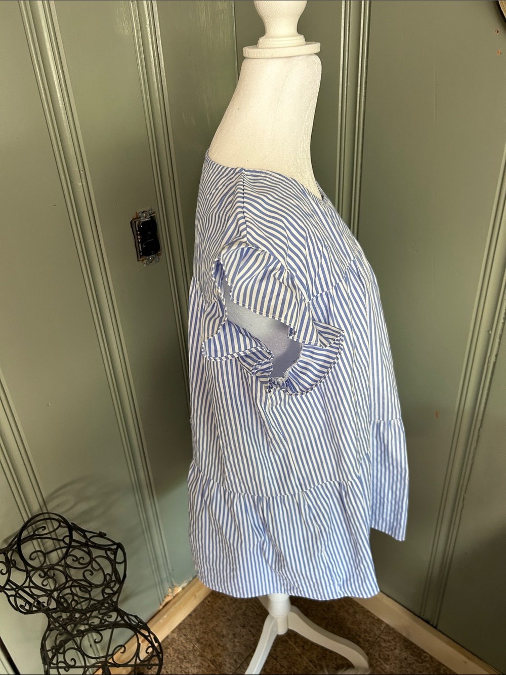 Blue Striped Ruffle Sleeve Women's Top - Picture 2 of 3